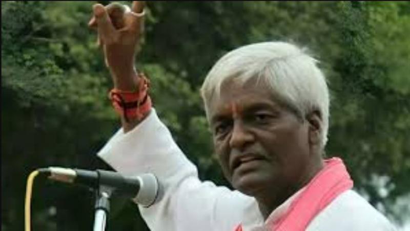 विकास कार्यों की धीमी रफ्तार को लेकर जताई नाराजगी