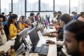 देश के सेवा क्षेत्र पर ब्रेक: मार्च में PMI 57.5 पर, 14 महीनों का निचला स्तर