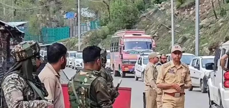 पहलगाम बरसी से पहले गरजी इंडियन आर्मी, पाकिस्तान को सख्त संदेश