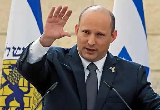 इजराइल में दो पूर्व प्रधानमंत्रियों नफ्ताली बेनेट और येर लैपिड ने मौजूदा पीएम बेंजामिन नेतन्याहू के खिलाफ एक साथ चुनाव लड़ने का फैसला किया