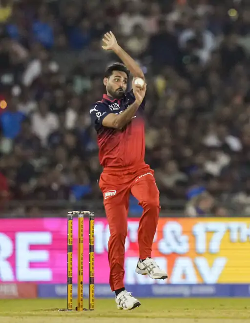 बेंगलुरु ने रविवार के दूसरे मैच में मुंबई को 2 विकेट से हरा दिया