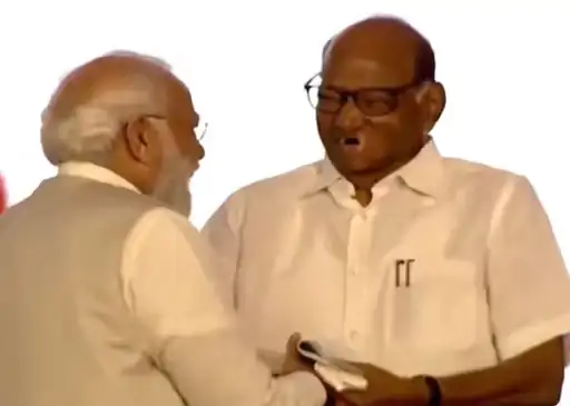 राष्ट्रवादी कांग्रेस पार्टी के अध्यक्ष शरद पवार ने मंगलवार को पीएम की तारीफ की