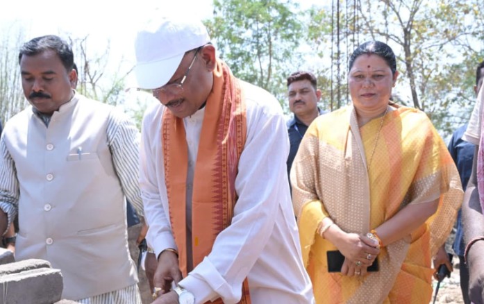 कच्ची झोपड़ी से पक्के घर तक का सपना हो रहा साकार