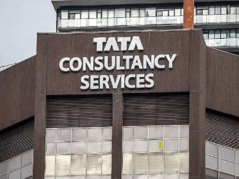 मार्केट कैप के लिहाज से देश की 10 सबसे बड़ी कंपनियों में से 6 की वैल्यू बीते हफ्ते के कारोबार में 74,111 करोड़ रुपए बढ़ गई
