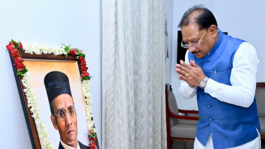 मुख्यमंत्री ने स्वातंत्र्यवीर विनायक दामोदर सावरकर की जयंती पर उन्हें किया नमन