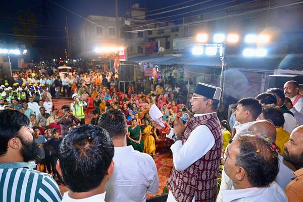 मंत्री श्री विश्वास सारंग ने किया करोड़ों की लागत से होने वाले विकास कार्यों का भूमि-पूजन