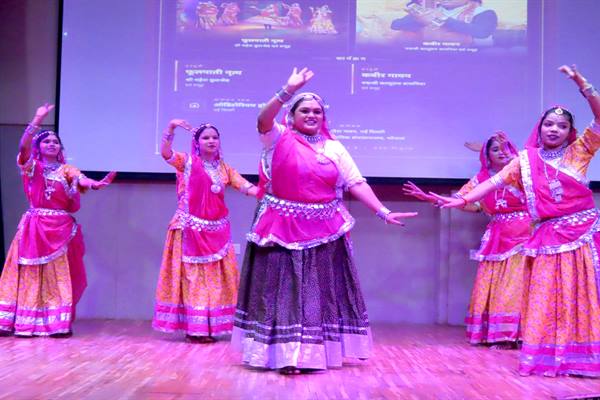मध्यप्रदेश भवन में 2 दिवसीय समर वर्कशॉप का सांस्कृतिक कार्यक्रमों के साथ समापन