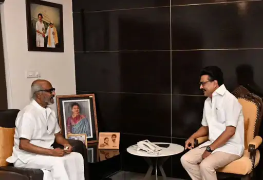 तमिल सुपरस्टार रजनीकांत ने रविवार को कहा कि चुनाव नतीजों के बाद स्टालिन से उनकी मुलाकात राजनीतिक नहीं