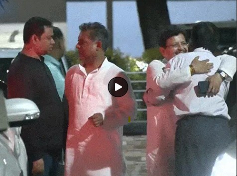 ममता बनर्जी की पार्टी तृणमूल कांग्रेस दो गुटों में बंट सकती है