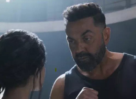 आलिया भट्ट स्टारर YRF स्पाई यूनिवर्स की अपकमिंग फिल्म अल्फा का टीजर जारी किया गया