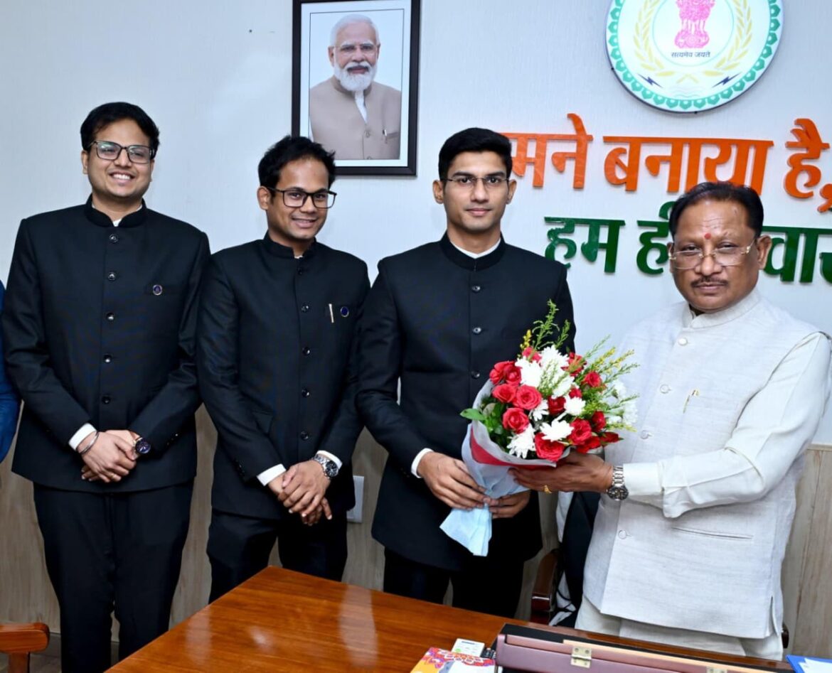 जनसेवा ही प्रशासनिक सेवा का सर्वोच्च उद्देश्य : मुख्यमंत्री विष्णु देव साय