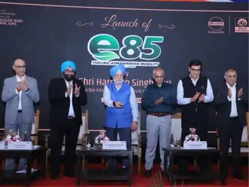 85% एथेनॉल मिक्स वाला E85 फ्यूल दिल्ली में आधिकारिक तौर पर लॉन्च हो गया