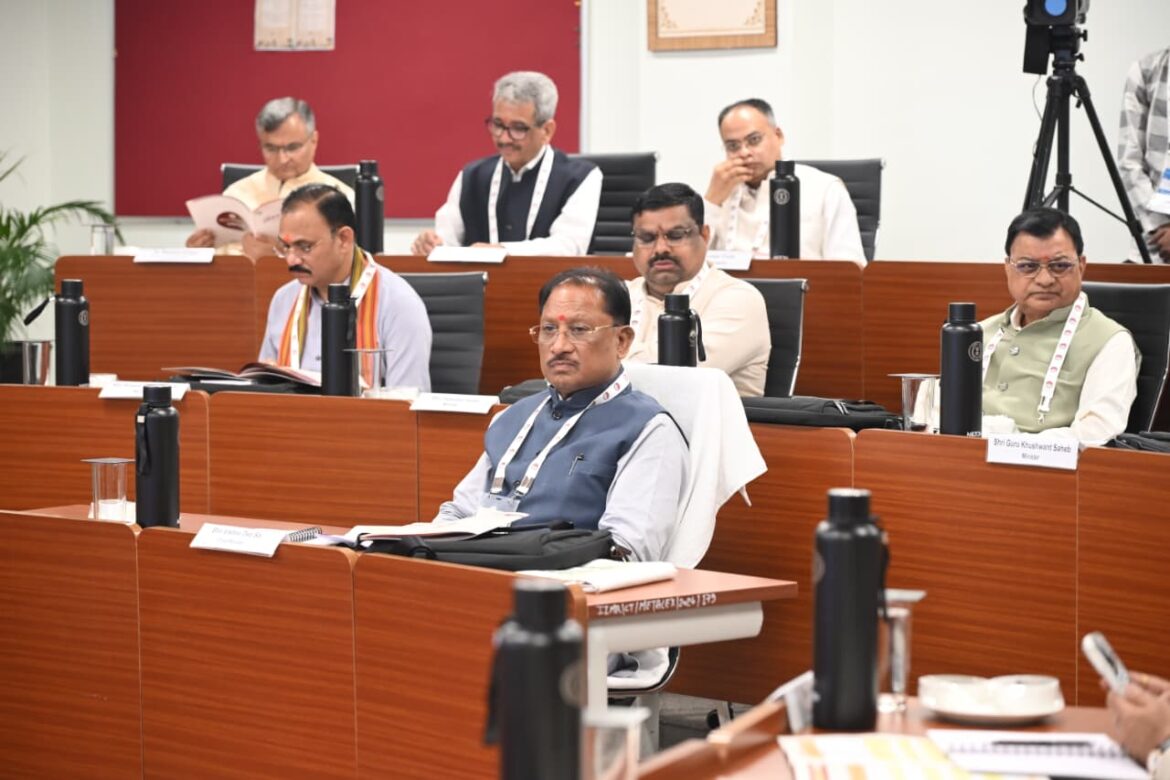 सुशासन एवं अभिसरण विभाग, छत्तीसगढ़ सरकार तथा आईआईएम रायपुर के संयुक्त तत्वावधान में मंत्रियों के दो दिवसीय चिंतन शिविर का आयोजन किया गया