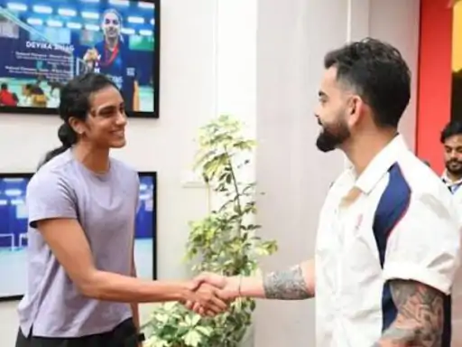 2 बार की ओलिंपिक मेडलिस्ट पीवी सिंधु ने अपनी दमदार वापसी का क्रेडिट भारतीय क्रिकेटर विराट कोहली को दिया