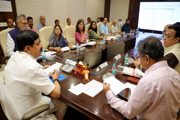 व्यवस्थित ग्रामीण विकास और जनकल्याण कार्यक्रमों के प्रभावी क्रियान्वयन के लिए पंचायतों को सशक्त बनाना आवश्यक : मुख्यमंत्री डॉ. यादव