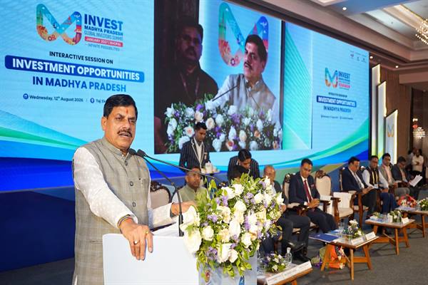 अहमदाबाद निवेश संवाद में मध्यप्रदेश को मिले 8 हजार 635 करोड़ के निवेश प्रस्ताव