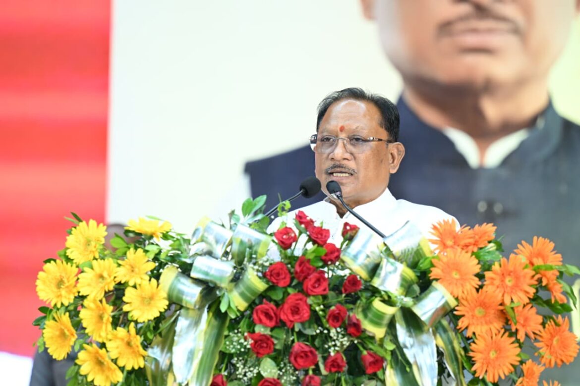 Chief Minister Shri Vishnu Deo Sai flags off free ambulance for Dharsiwa Assembly constituency