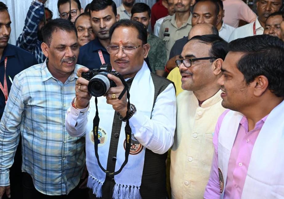 कोहरा’ जैसी रचनाएं समाज को सजग करने और सच सामने लाने का सशक्त माध्यम : मुख्यमंत्री विष्णु देव साय