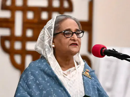 बांग्लादेश की पूर्व प्रधानमंत्री शेख हसीना ने ऐलान किया है कि वे 5 अगस्त को नई दिल्ली स्थित ‘फॉरेन कॉरेस्पोंडेंट्स क्लब ऑफ साउथ एशिया (FCCSA)’ के कार्यक्रम को ऑनलाइन संबोधित करेंगी