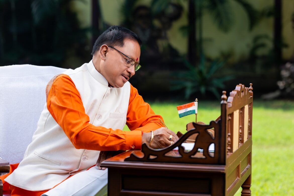 शिक्षक दिवस के अवसर पर मुख्यमंत्री  विष्णु देव साय ने गुरुजनों के नाम लिखा आत्मीय पत्र