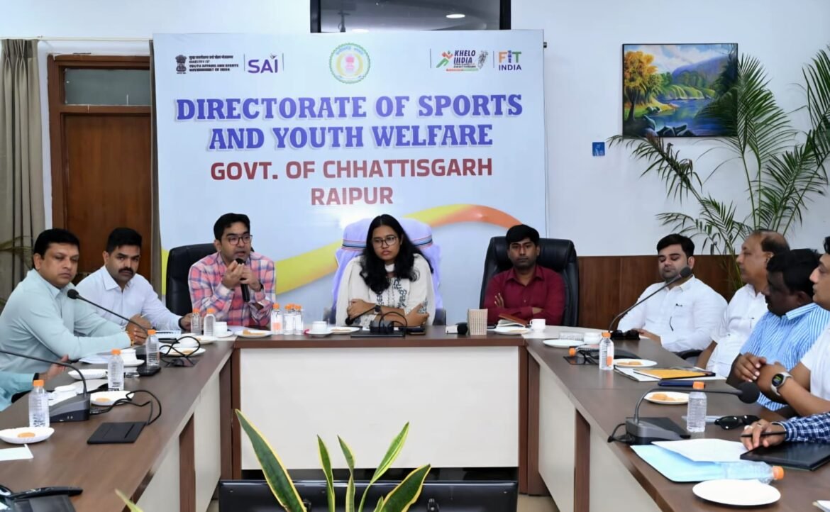 खेल संघों के साथ समन्वय से खिलाड़ियों को मिलेंगे ज्यादा मंच, खेल गतिविधियों में तेजी के निर्देश
