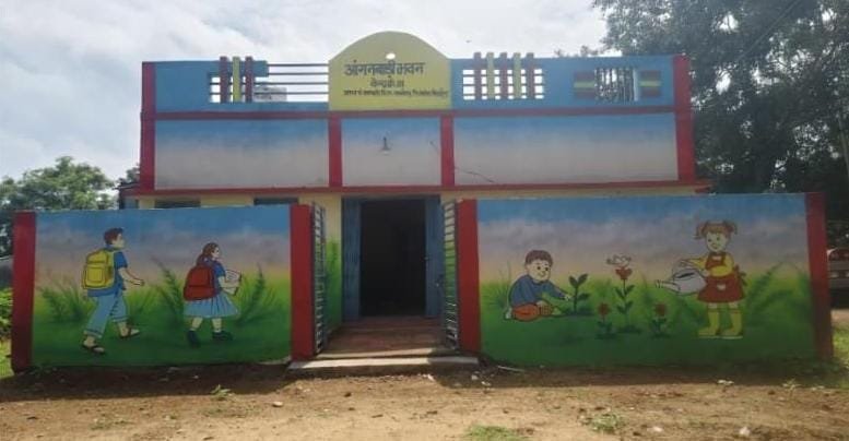 अतिक्रमण मुक्त भूमि से गढ़ी जा रही नौनिहालों की नींव