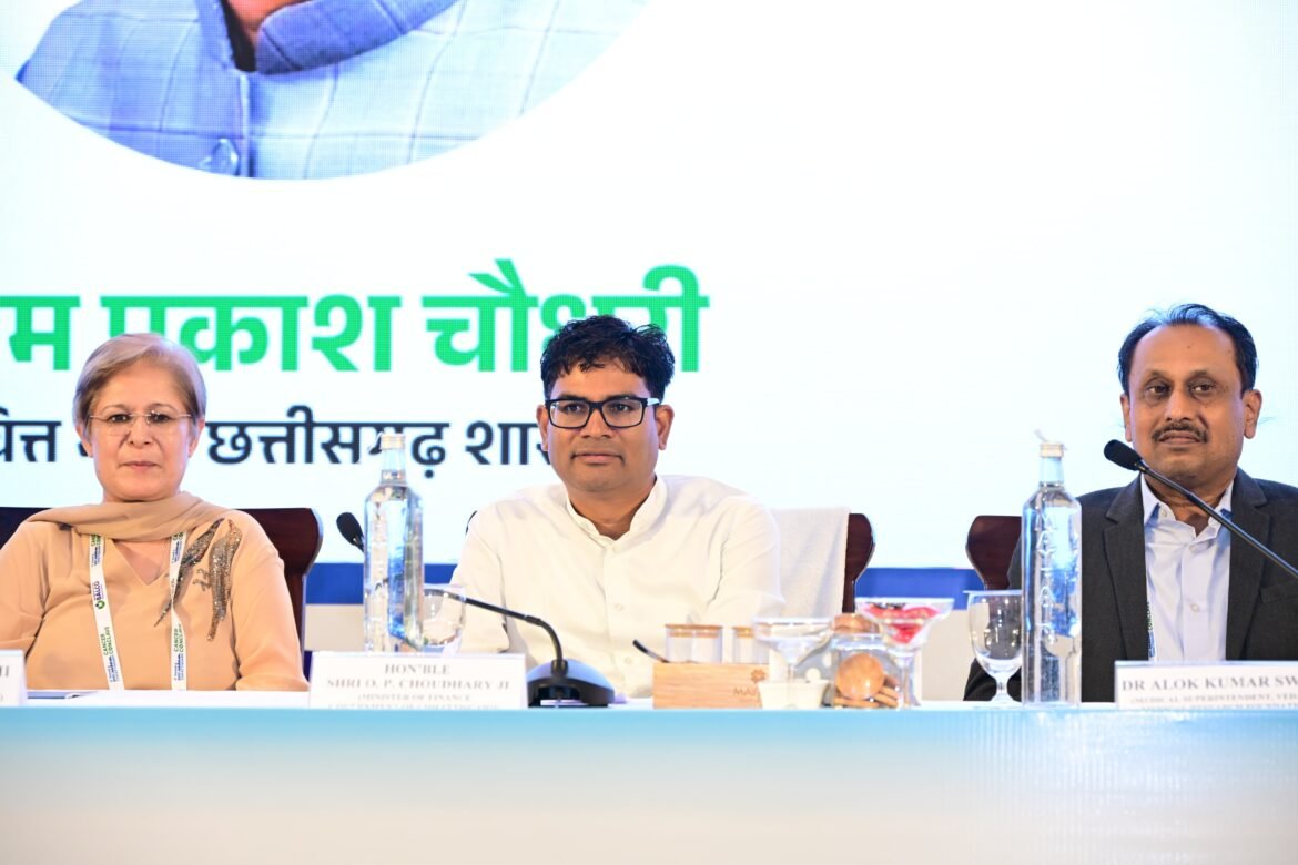 कैंसर केयर को मजबूत करने के साथ स्वस्थ मानव संसाधन तैयार करना जरूरी: वित्त मंत्री  ओ.पी. चौधरी