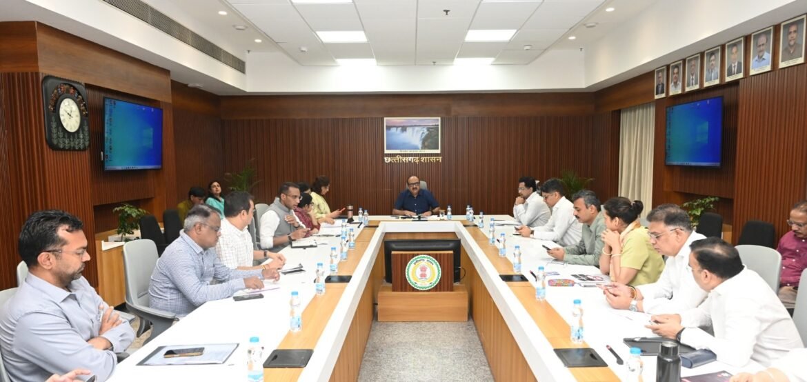 मुख्य सचिव ने विभागीय सचिवों को समयबद्ध कार्ययोजना बनाकर कार्य करने के दिए निर्देश