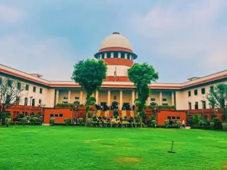 हवाई किराए में मनमानी बढ़ोतरी और निजी एयरलाइंस के एक्स्ट्रा चार्ज पर सुप्रीम कोर्ट सोमवार को सुनवाई करेगा
