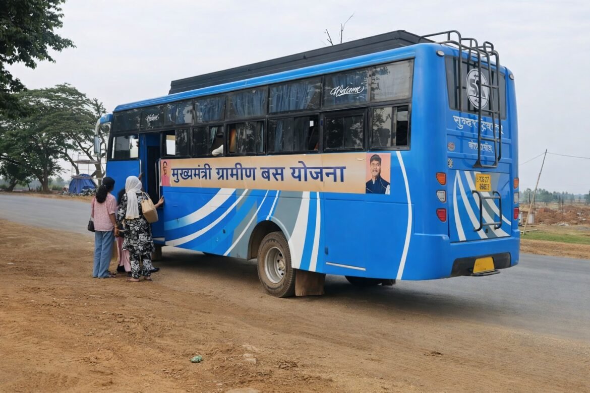 मुख्यमंत्री ग्रामीण बस योजना का एक वर्ष : 850 गांवों में पहली बार पहुंची नियमित बस सेवा