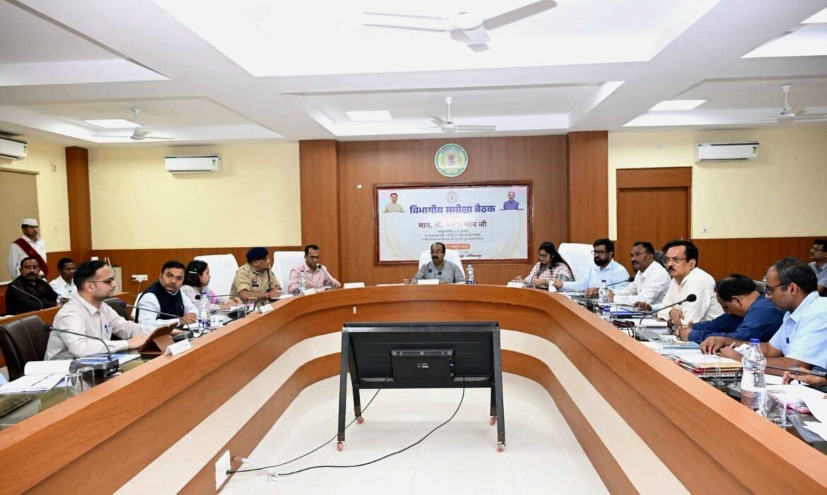 उप मुख्यमंत्री श्री अरुण साव ने की विकास कार्यों की प्रगति और योजनाओं के क्रियान्वयन की समीक्षा