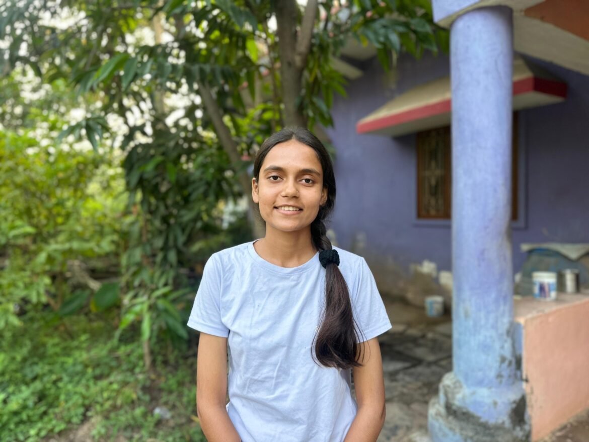 श्रमिक परिवार की बेटी निकिता के सपनों को मिला संबल, नोनी सशक्तिकरण योजना से पढ़ाई की राह हुई आसान