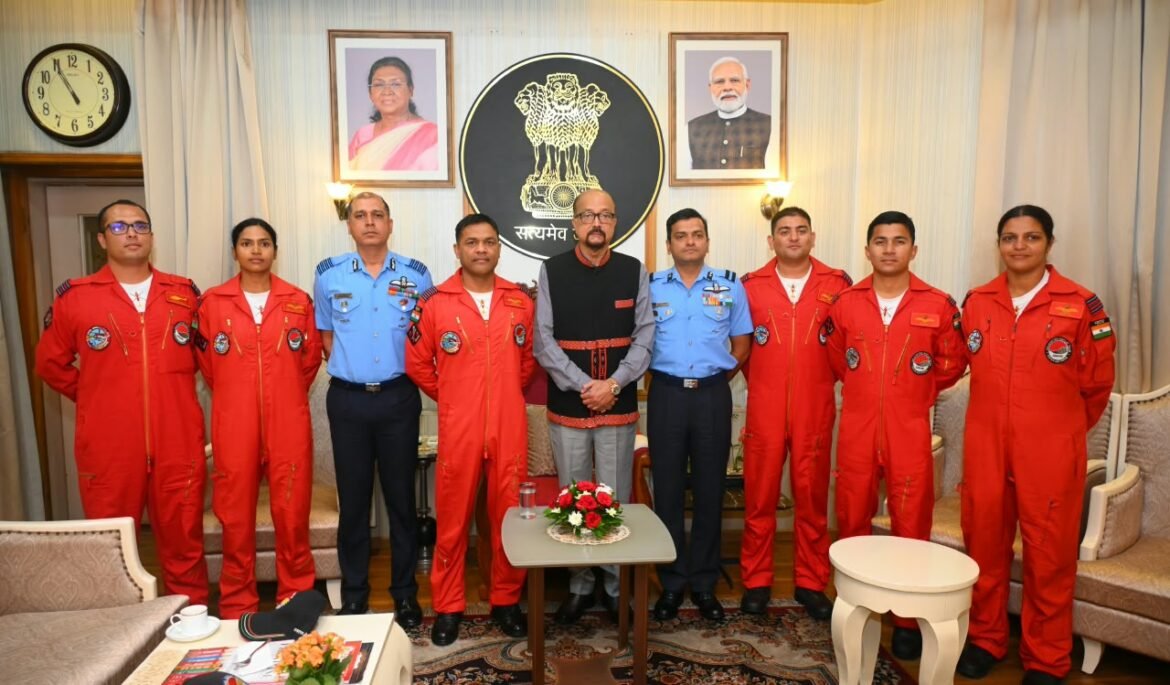 राज्यपाल  रमेन डेका से एयर ऑफिसर कमांडिंग  नंदा कुमार बाला ने की सौजन्य भेंट
